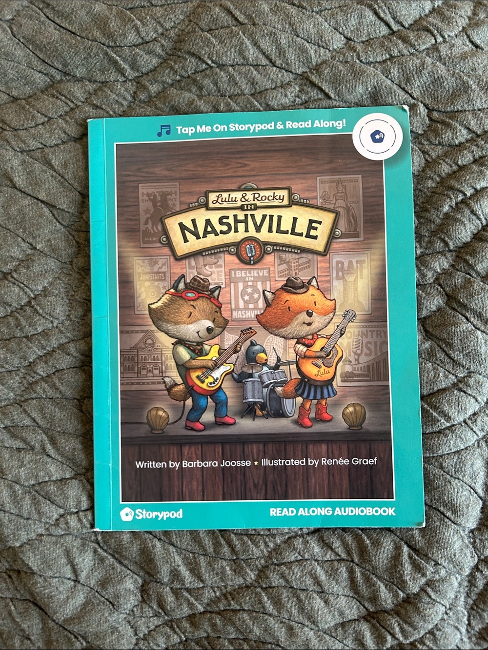 Storypod Lulu & Rocky in Nashville Read-Along Book - Teal Cover